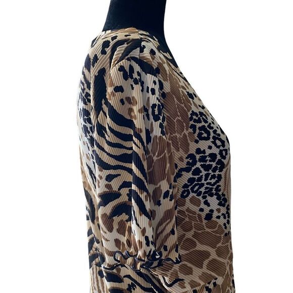 Alfred Dunner Animal Print‎ Pleated Material Double Layer Look Top Size L - Picture 6 of 12